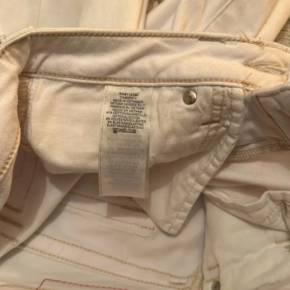 True religion Short size 26 - Picture 7 of 10